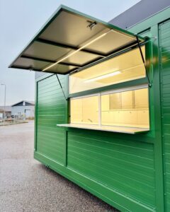 led-valaistus myyntiluukussa